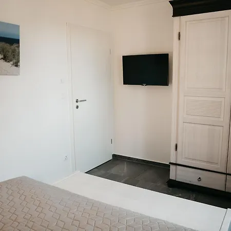 Traumbrise Ferienhaus Neu Gaarz