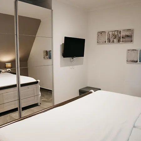 Traumbrise Feriehus Neu Gaarz